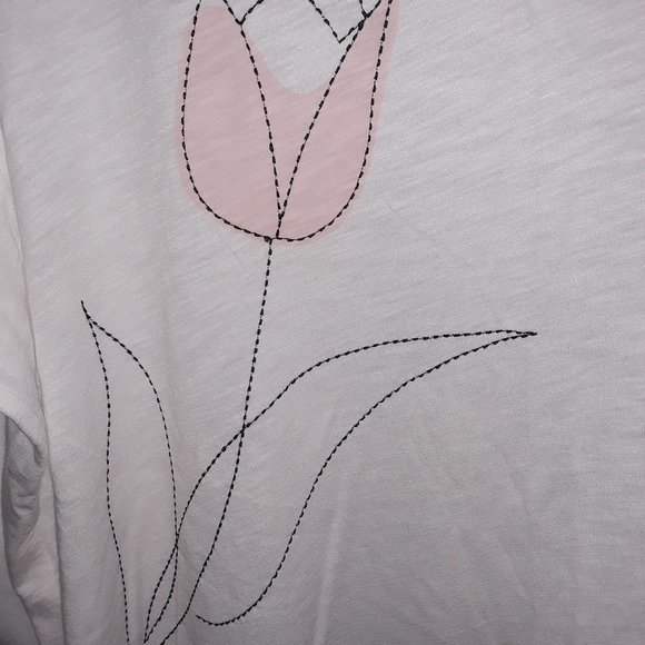 Torrid Tulip Tee Size 2 - Picture 4 of 4